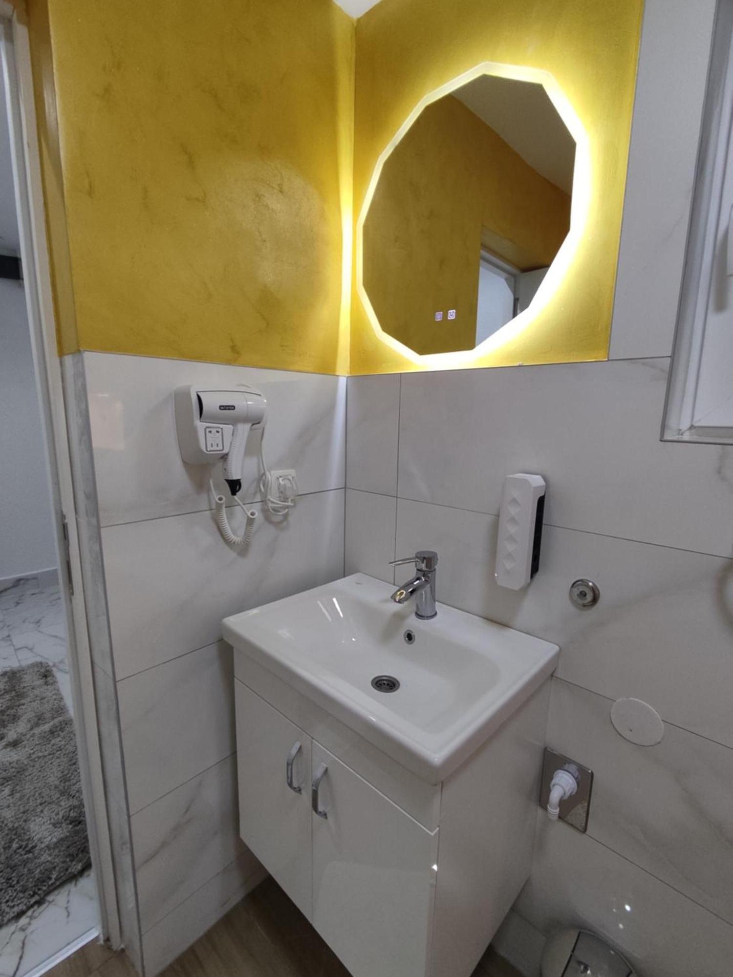 Ticina Apartment 塞拉耶佛 外观 照片